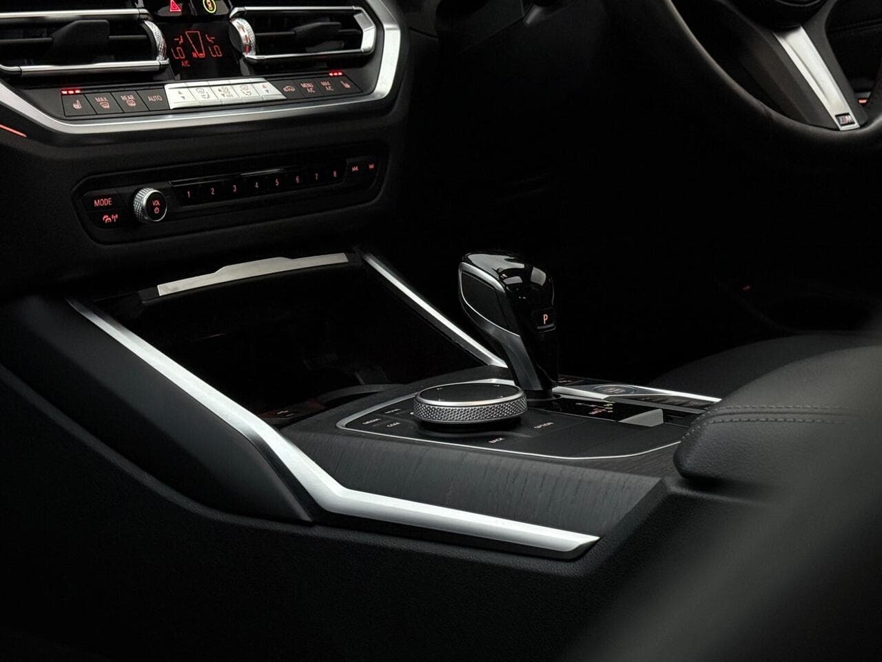 BMW 3 Series thumbnail Misc Controls