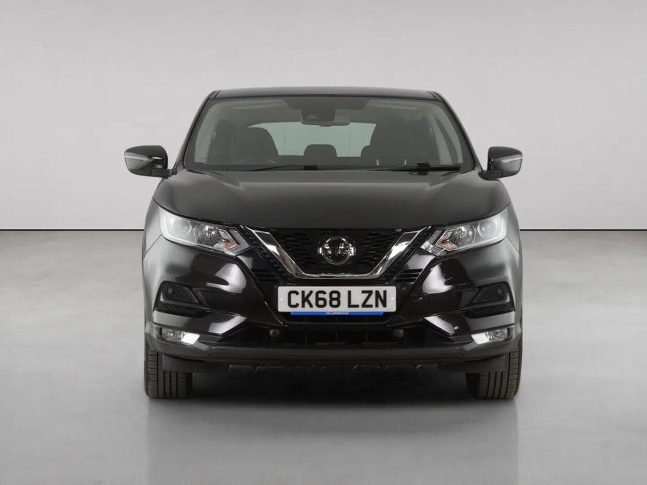 Nissan Qashqai thumbnail Front