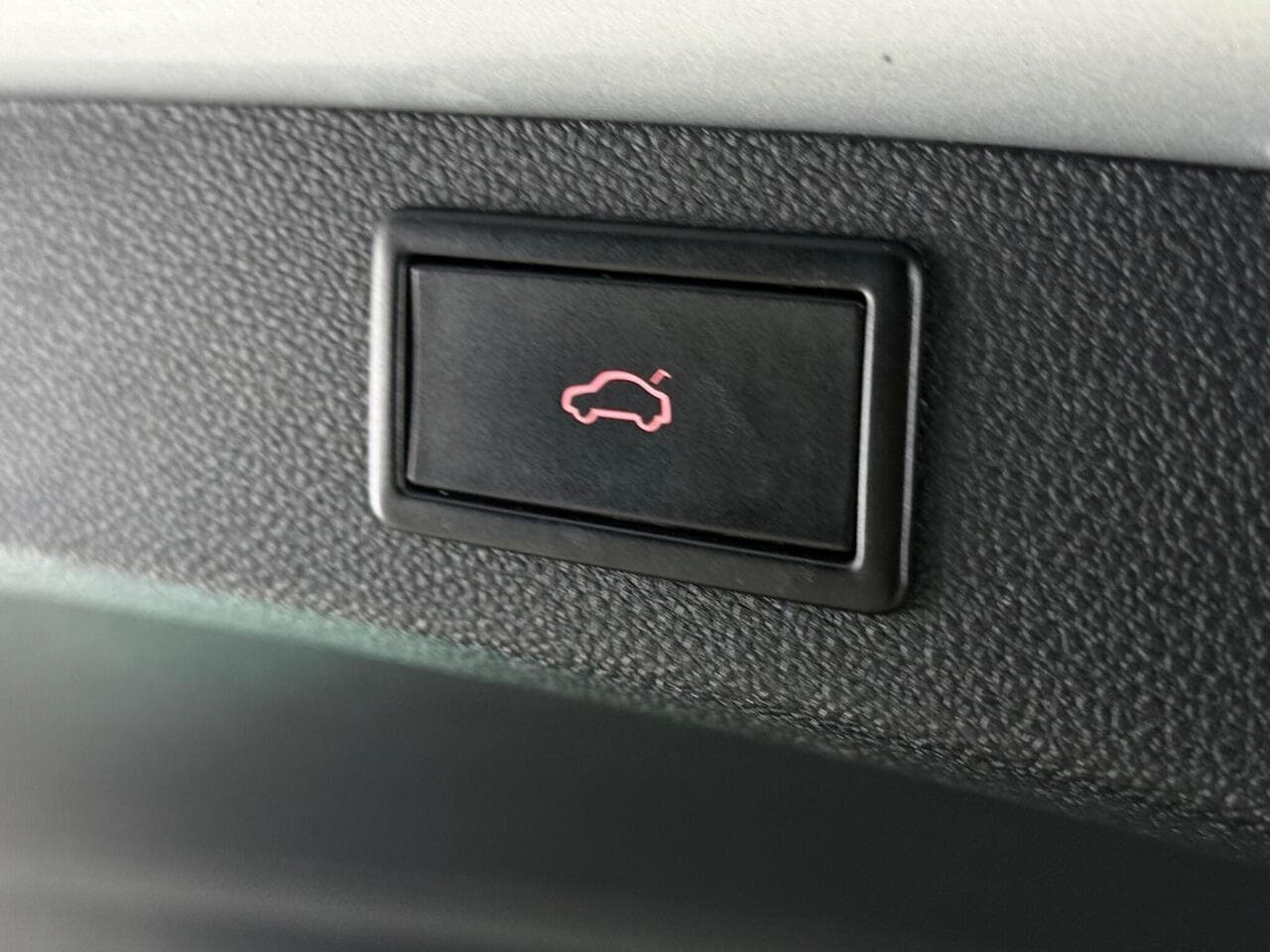 Skoda Kodiaq thumbnail Misc Controls