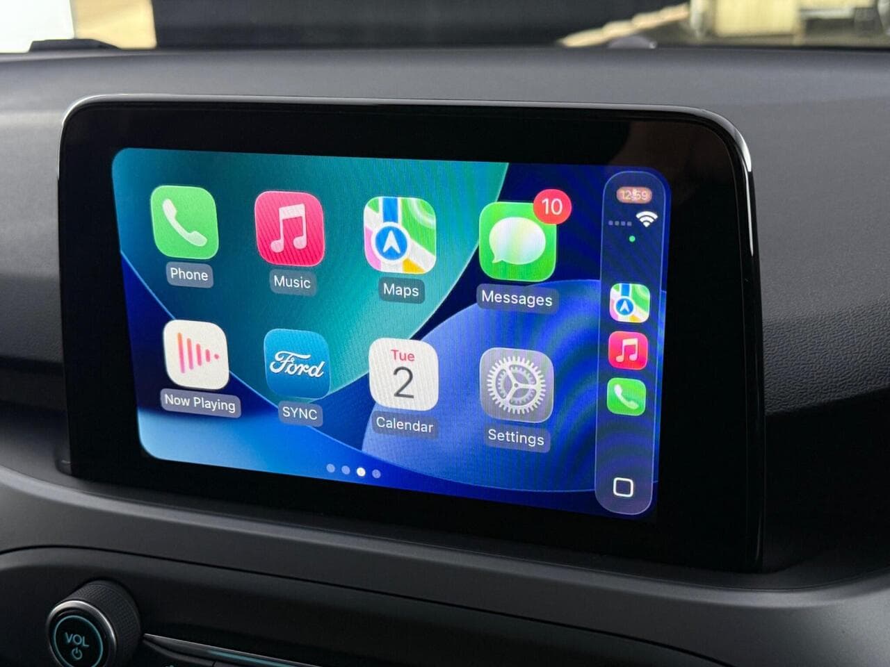Ford Focus thumbnail Infotainment System