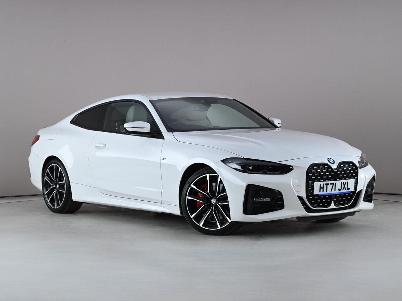 BMW 4 Series - BMW 4 Series 2.0 420i M Sport Auto Euro 6 (s/s) 2dr