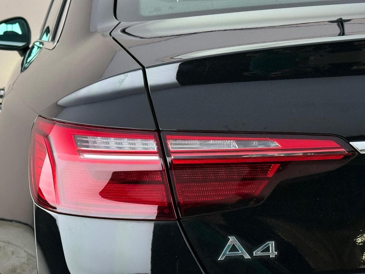Audi A4 thumbnail Inconclusive