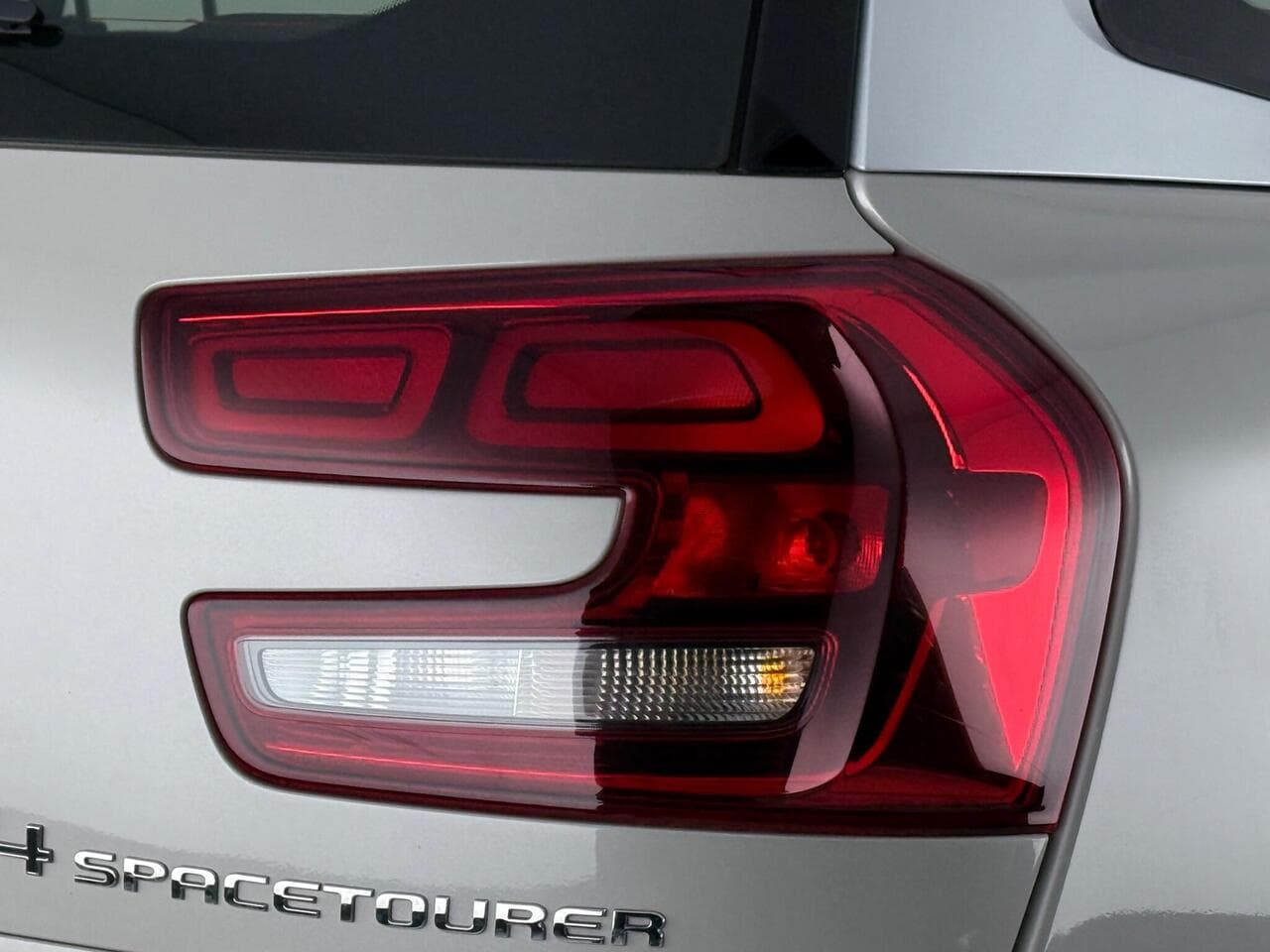 Citroen Grand C4 SpaceTourer thumbnail Inconclusive