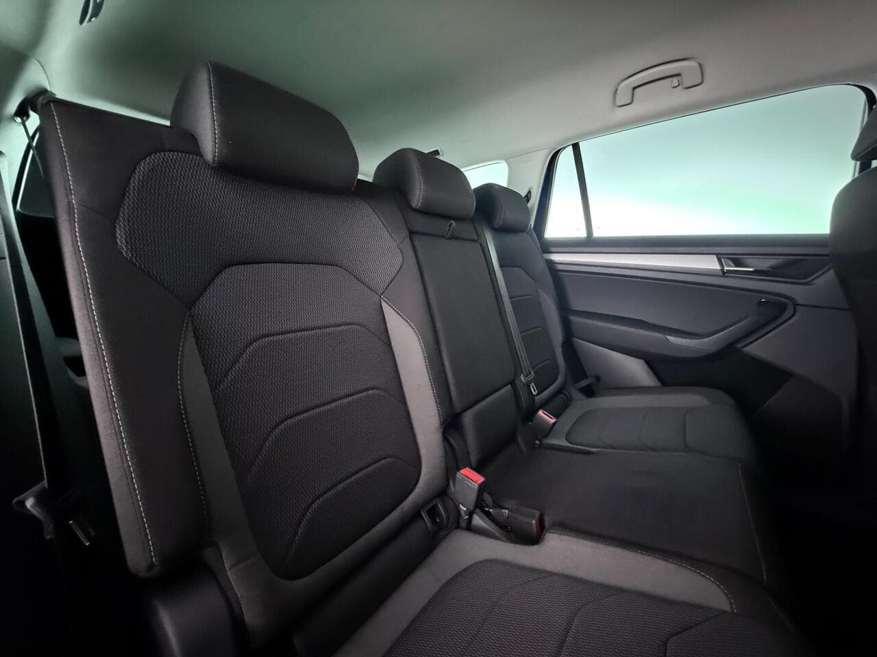 Skoda Kodiaq thumbnail Seats Rear