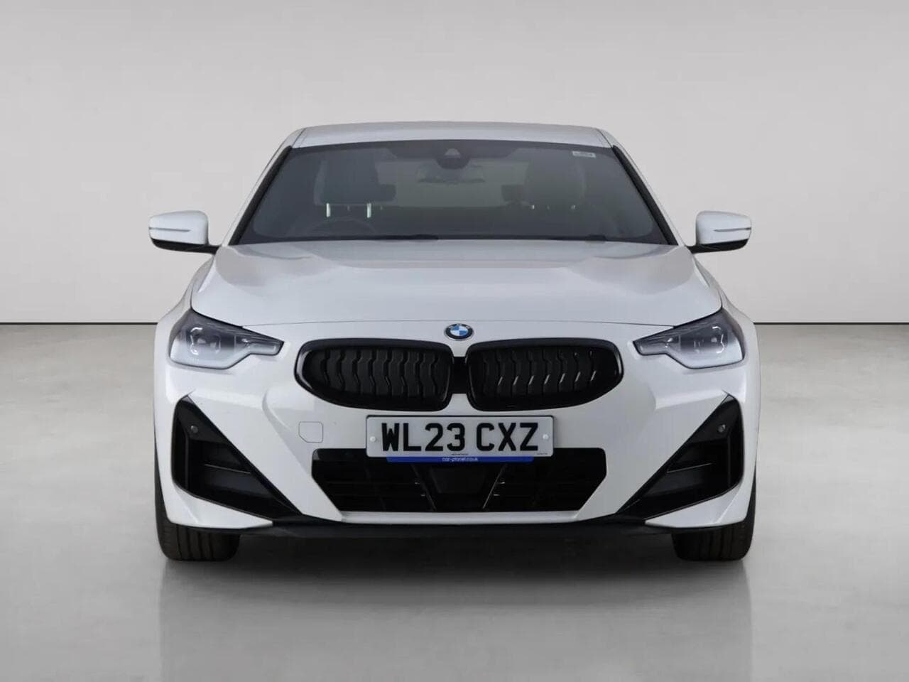 BMW 2 Series thumbnail Front