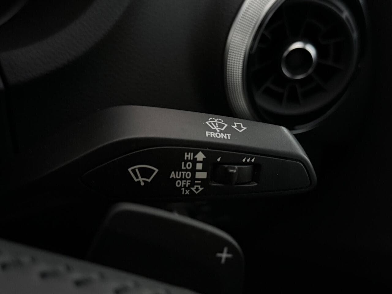 Audi A3 thumbnail Misc Controls