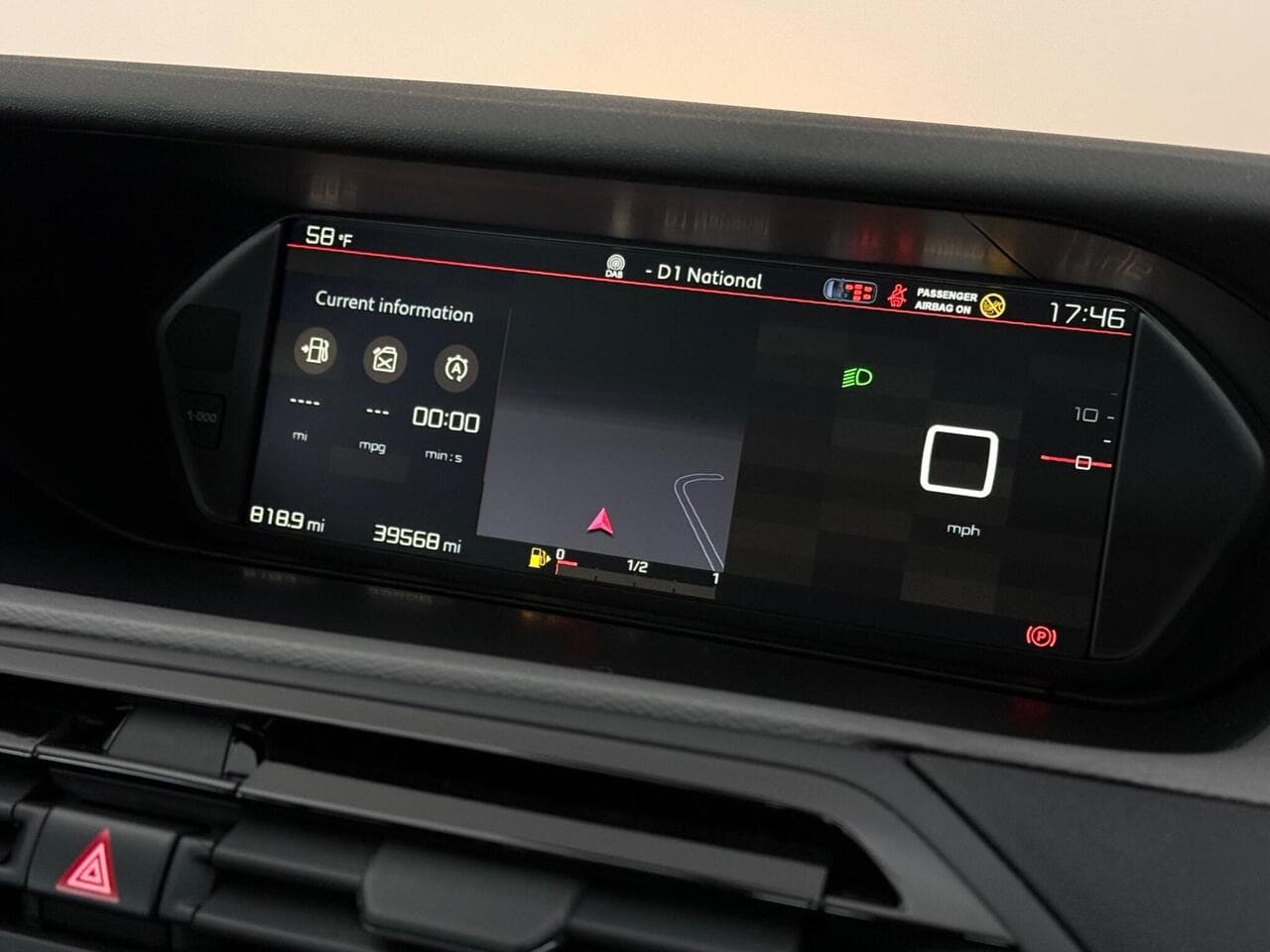 Citroen Grand C4 SpaceTourer thumbnail Infotainment System