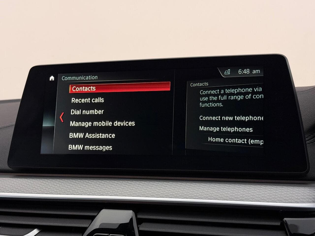 BMW 5 Series thumbnail Infotainment System