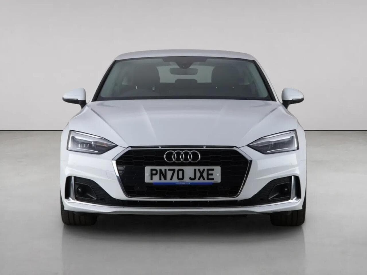Audi A5 thumbnail Front