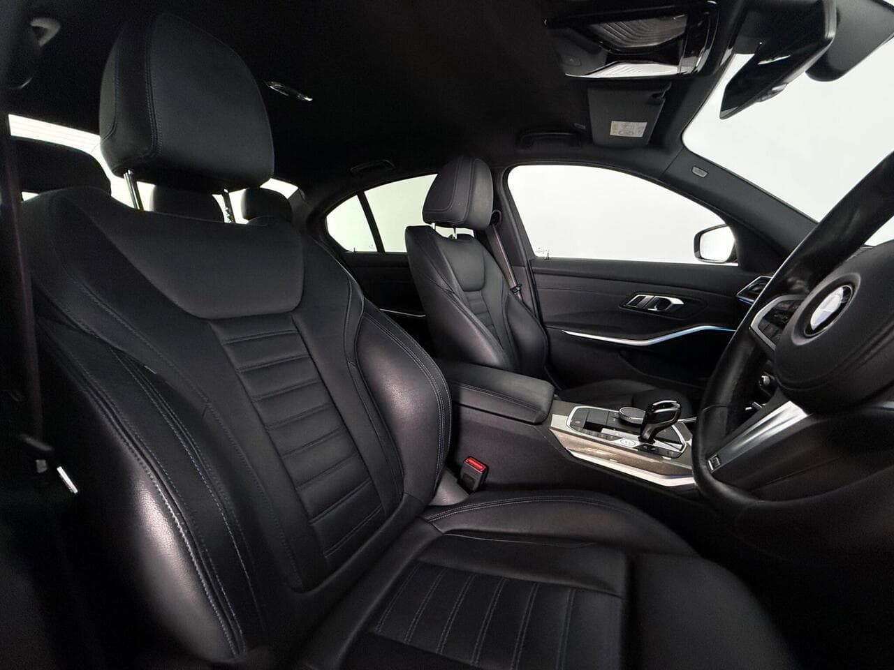 BMW 3 Series thumbnail Seat Driver