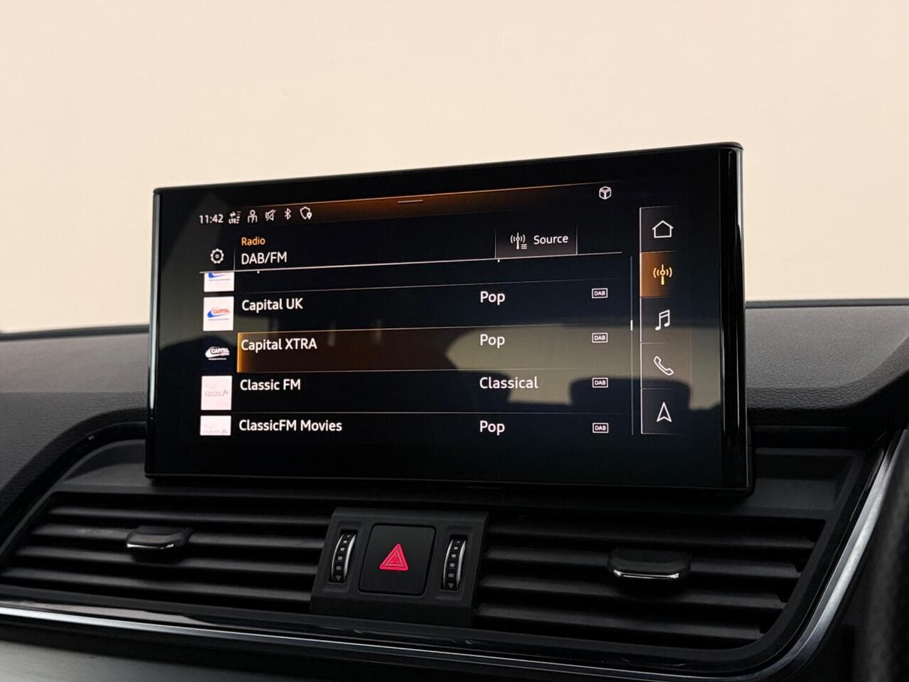 Audi Q5 thumbnail Infotainment System