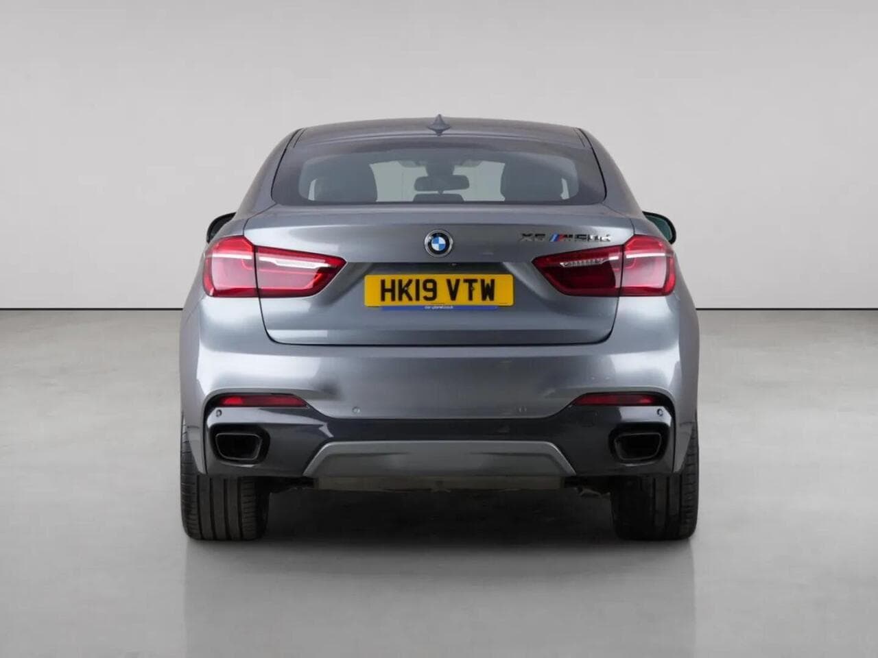 BMW X6 thumbnail Rear