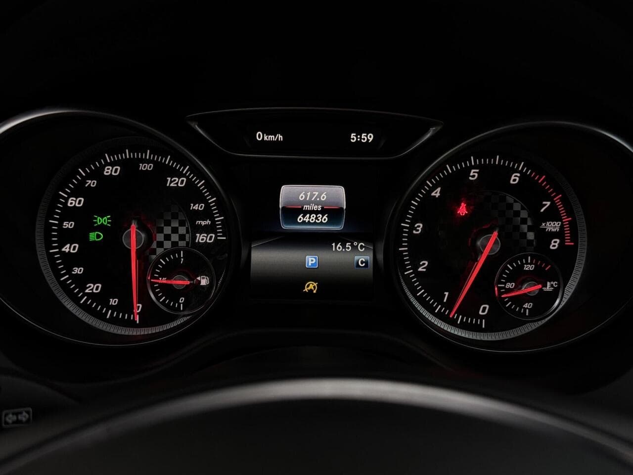 Mercedes-Benz A Class thumbnail Driver Instruments