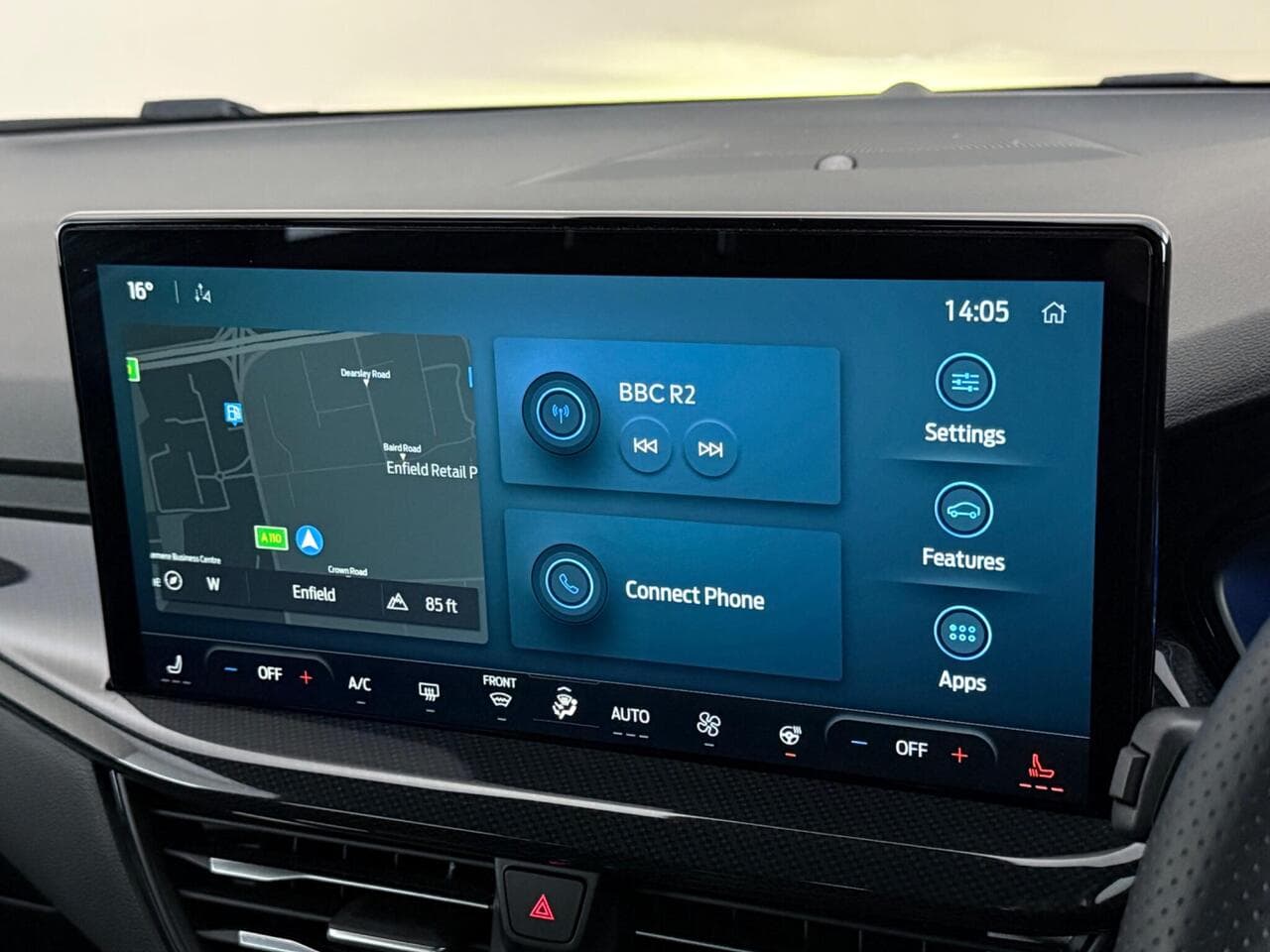 Ford Focus thumbnail Infotainment System