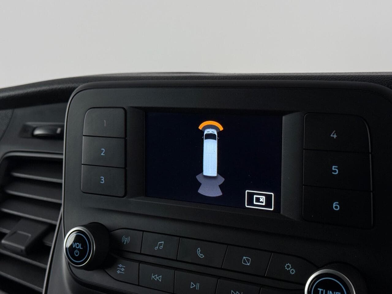 Ford Transit Custom thumbnail Infotainment System