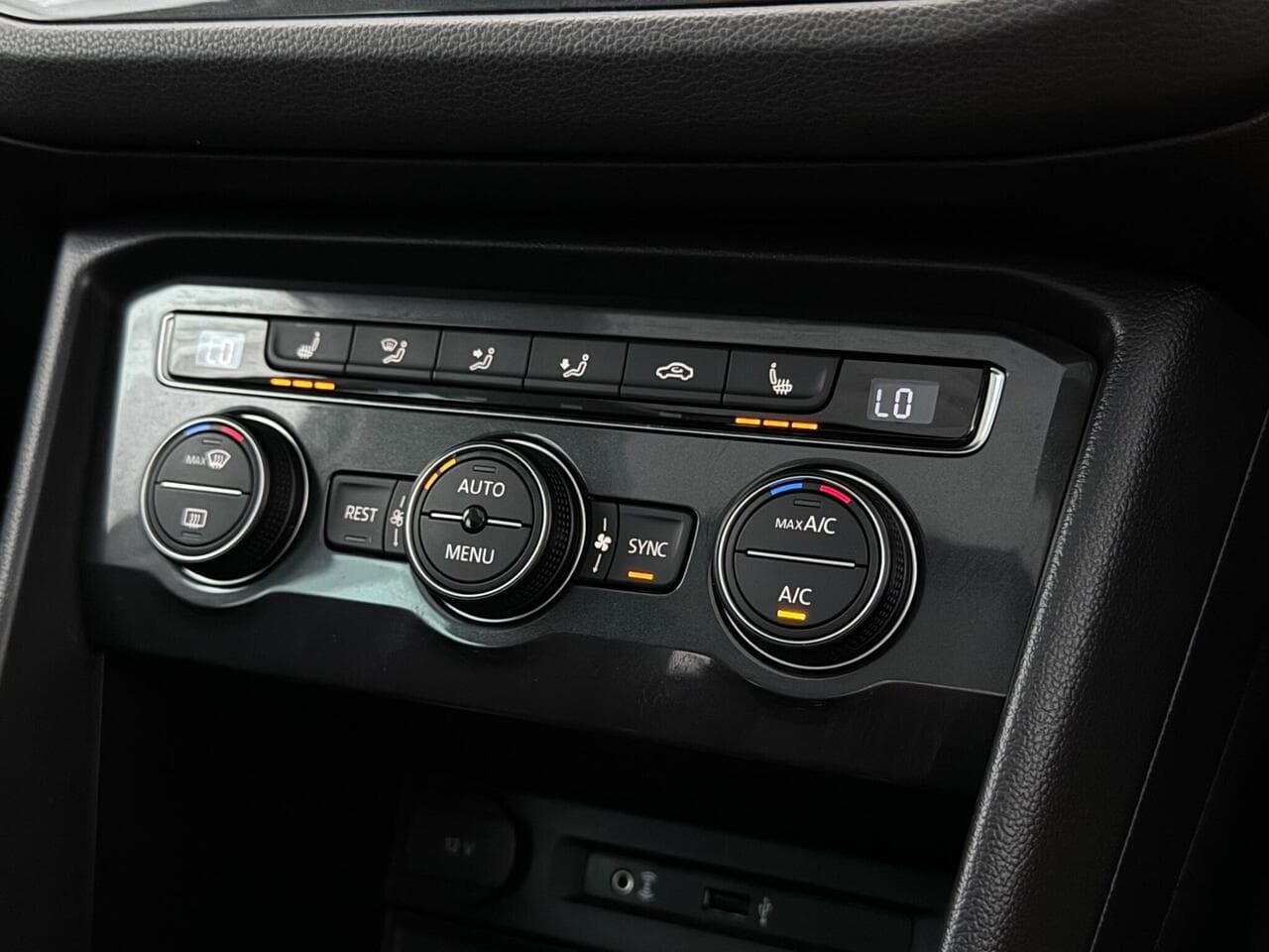 Volkswagen Tiguan thumbnail Inconclusive