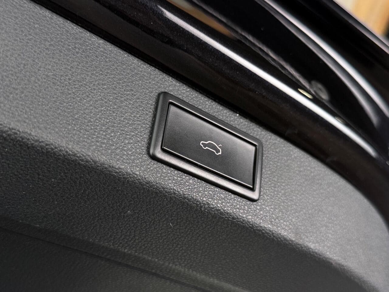Skoda Kodiaq thumbnail Misc Controls