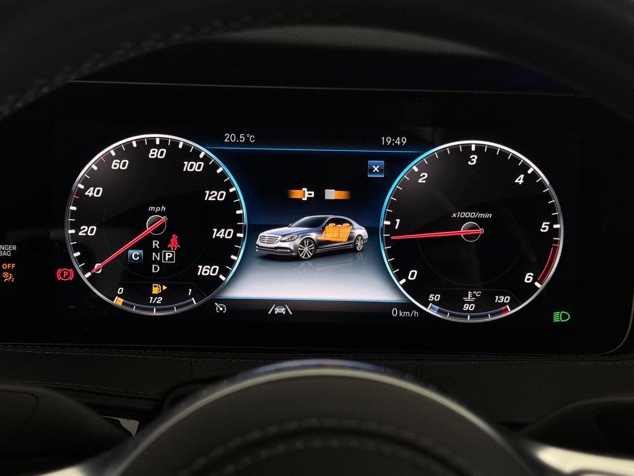 Mercedes-Benz S Class thumbnail Driver Instruments