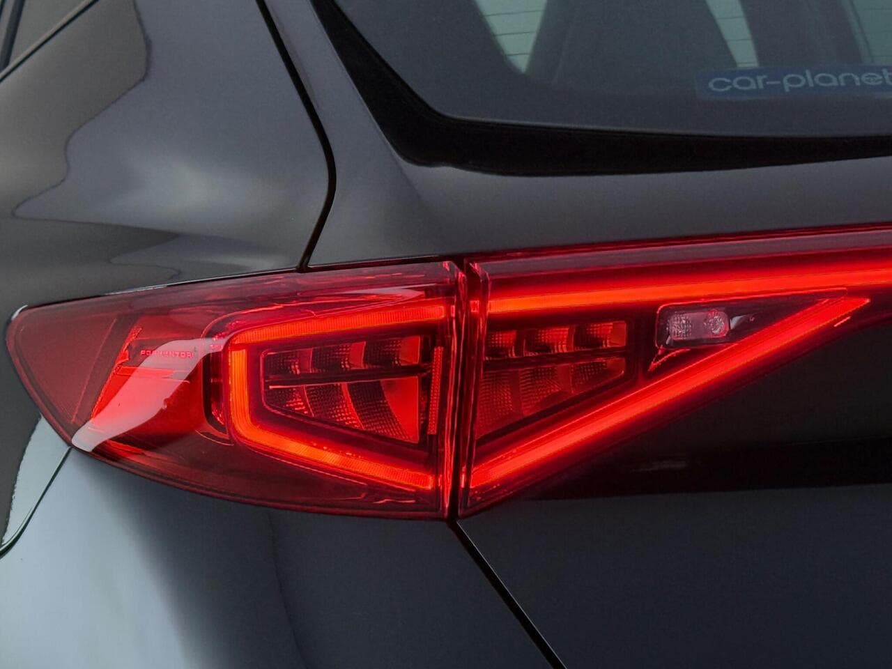 CUPRA Formentor thumbnail Lights Rear