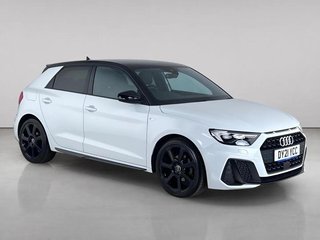 Audi A1 - Audi A1 1.0 TFSI 30 Black Edition Sportback Euro 6 (s/s) 5dr