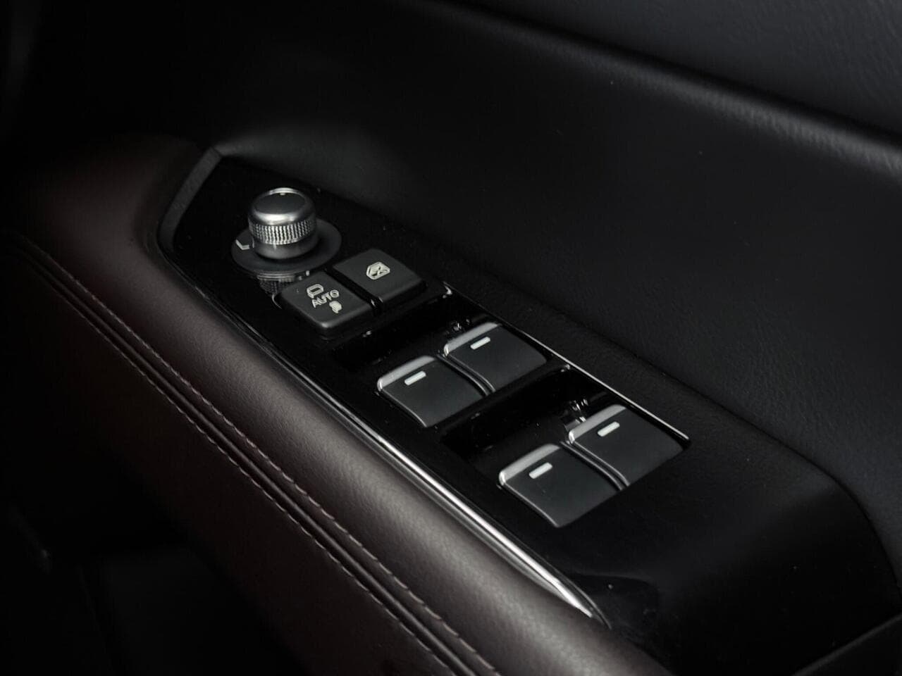 Mazda CX-5 thumbnail Misc Controls