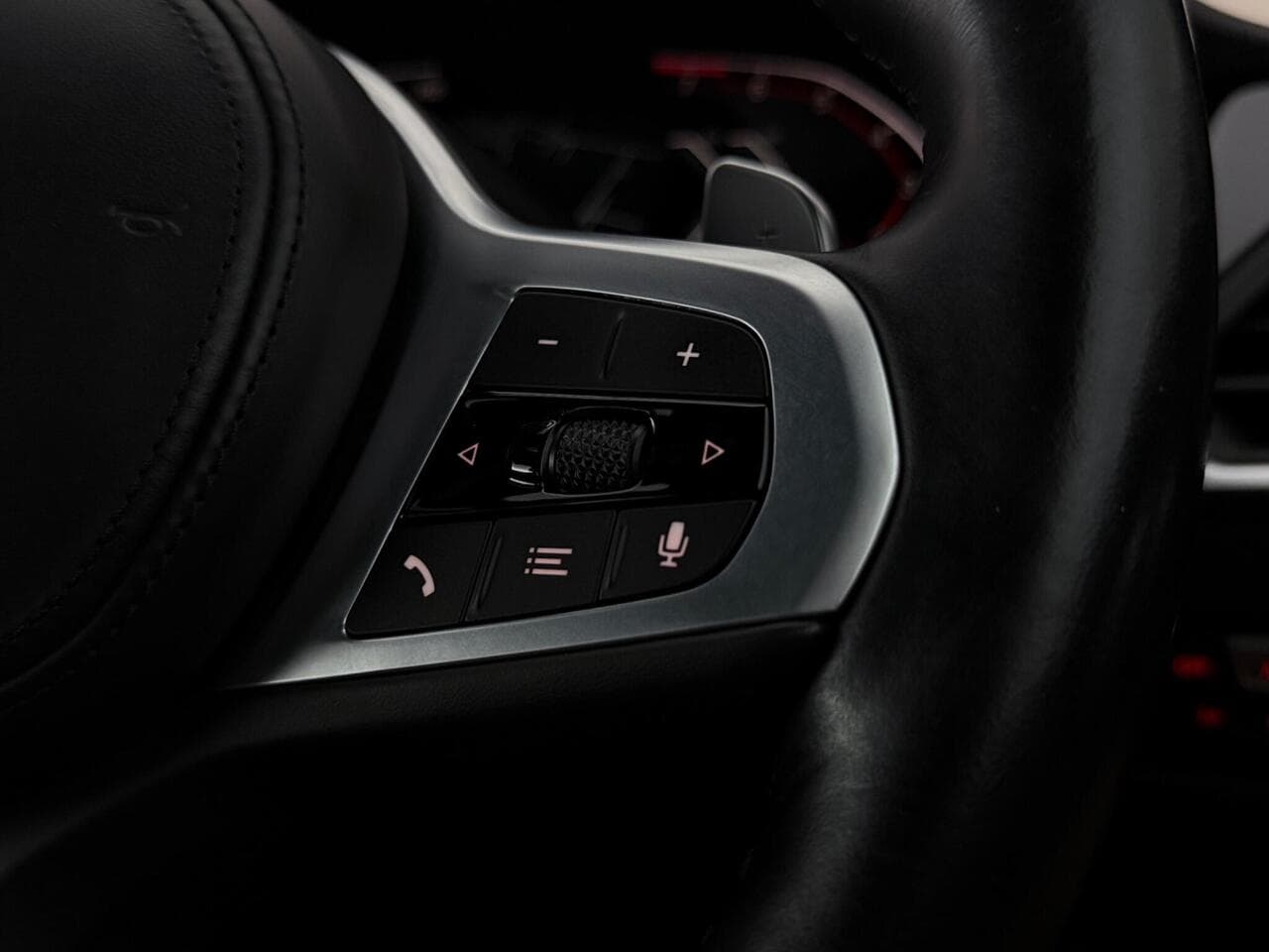 BMW 2 Series thumbnail Misc Controls