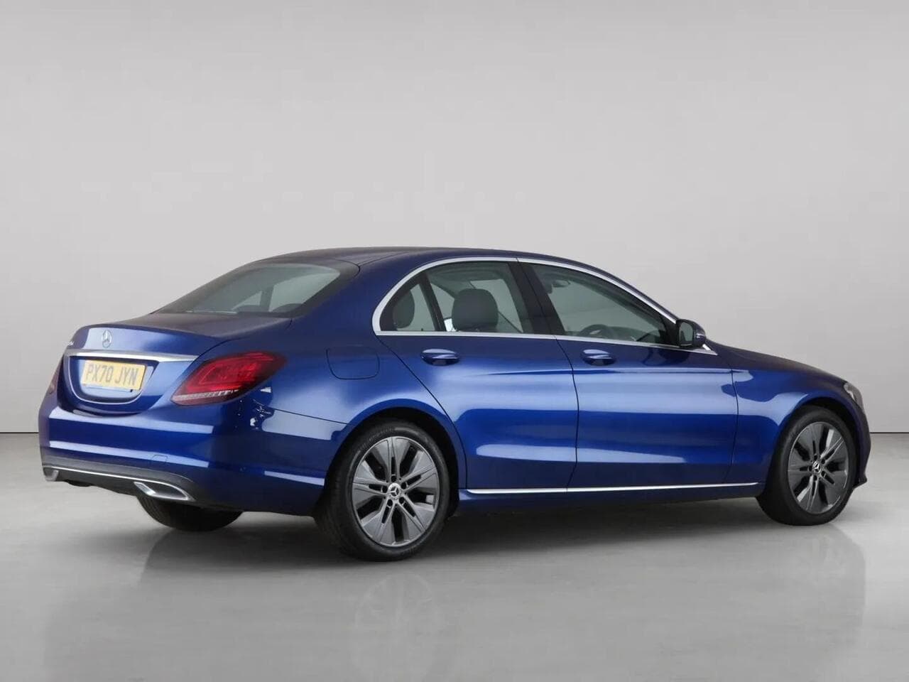 Mercedes-Benz C Class thumbnail Rear Right