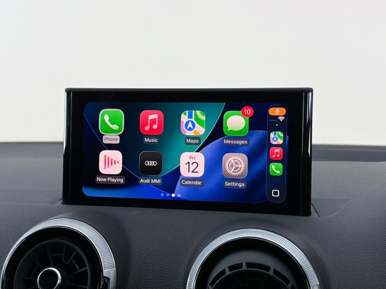 Audi Q2 thumbnail Infotainment System