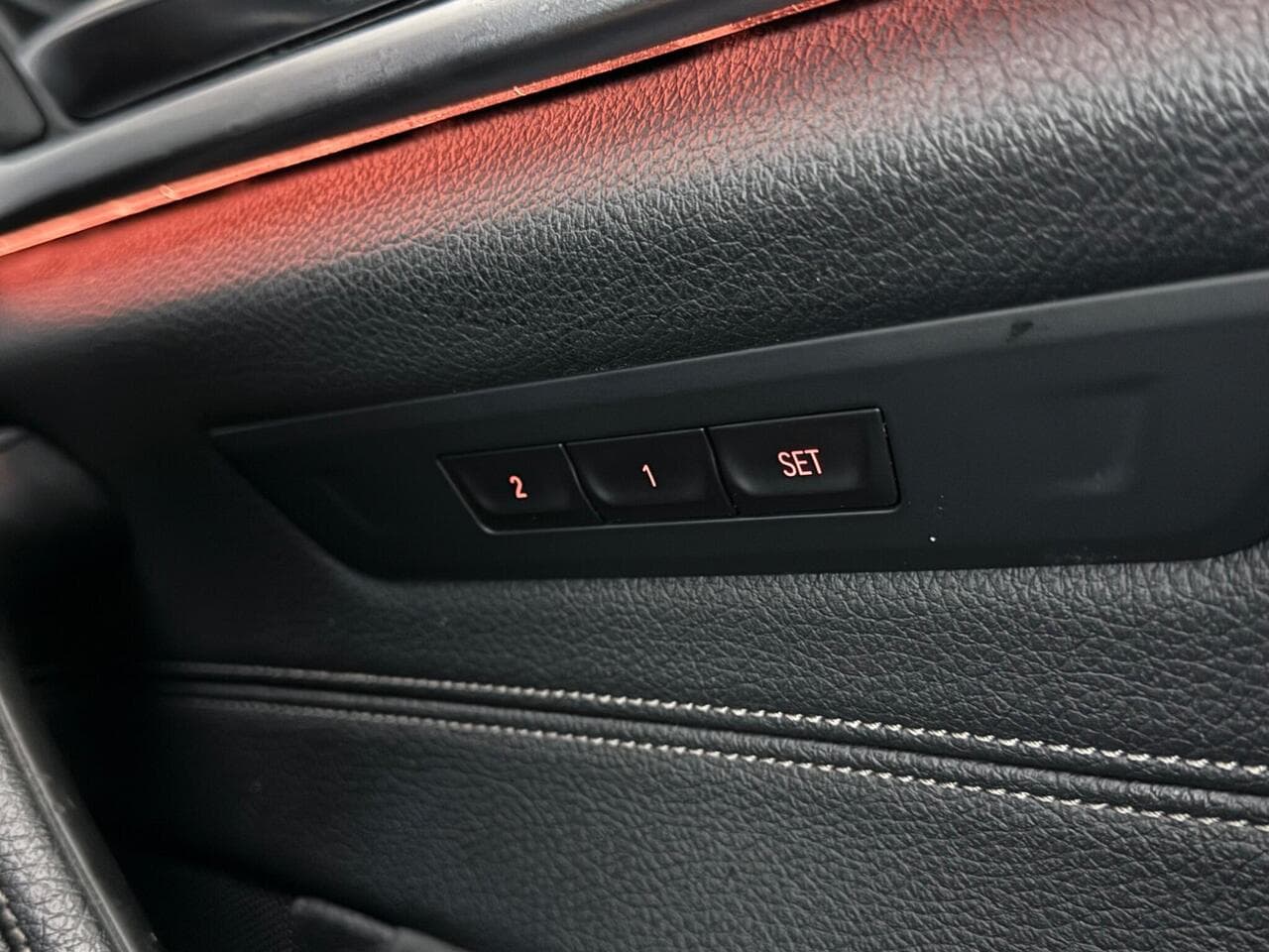 BMW 5 Series thumbnail Misc Controls