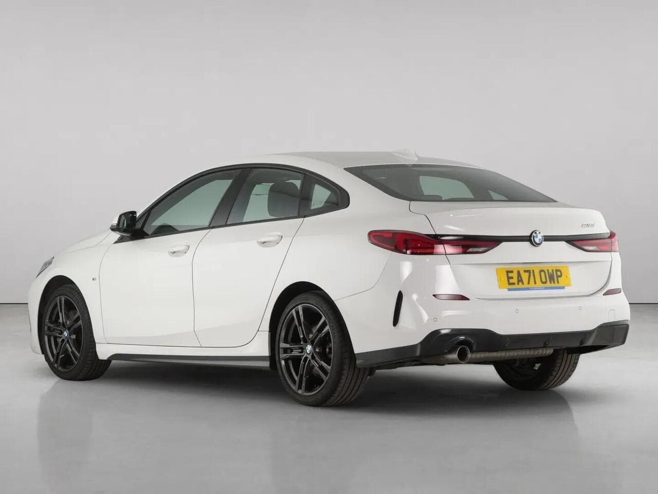 BMW 2 Series Gran Coupe thumbnail Rear Left