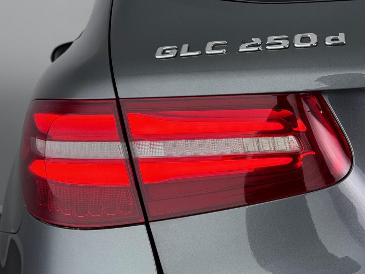 Mercedes-Benz GLC thumbnail Lights Rear