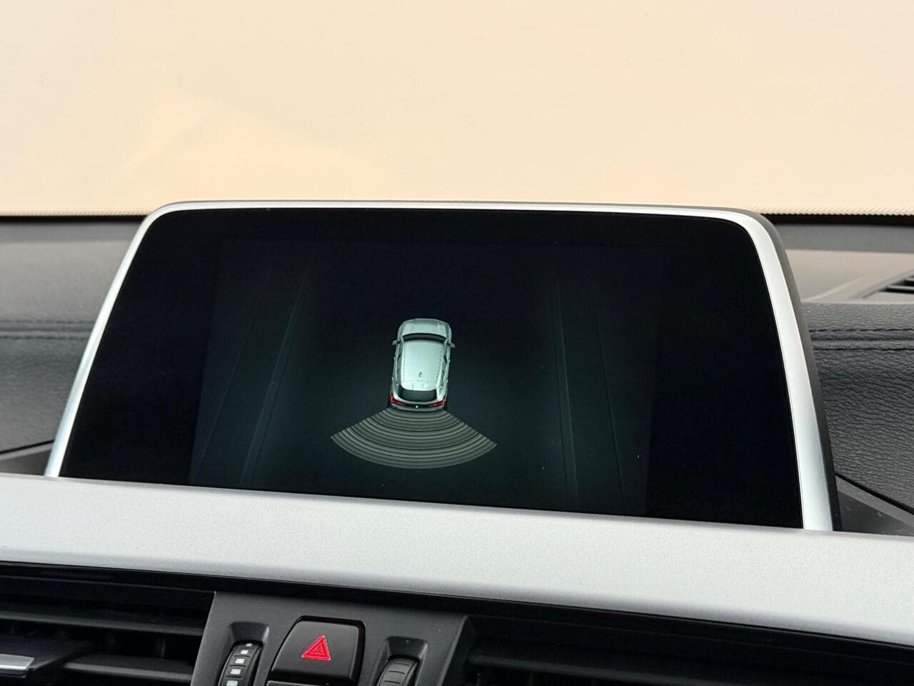 BMW X2 thumbnail Infotainment System