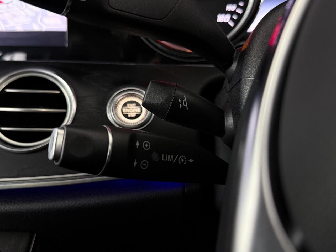 Mercedes-Benz E Class thumbnail Misc Controls