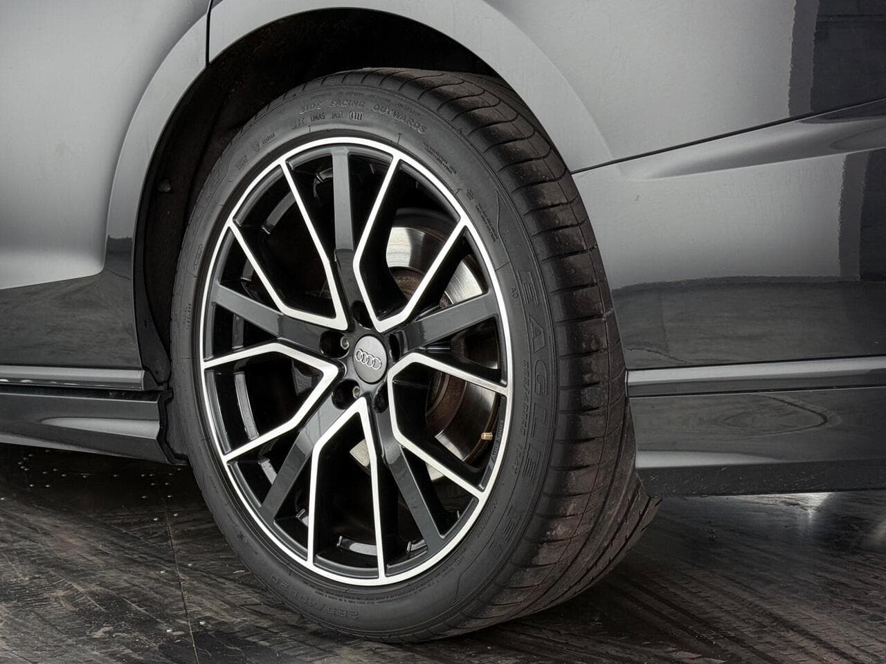 Audi A8 thumbnail Wheel