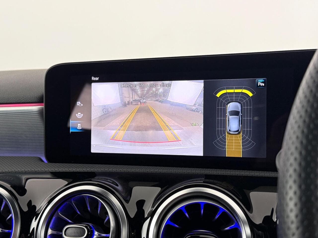 Mercedes-Benz A Class thumbnail Infotainment System