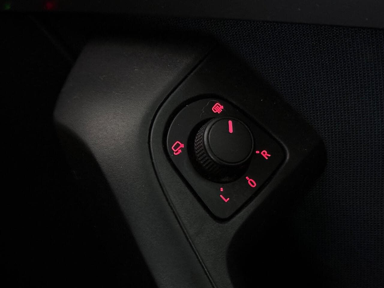 SEAT Ateca thumbnail Misc Controls