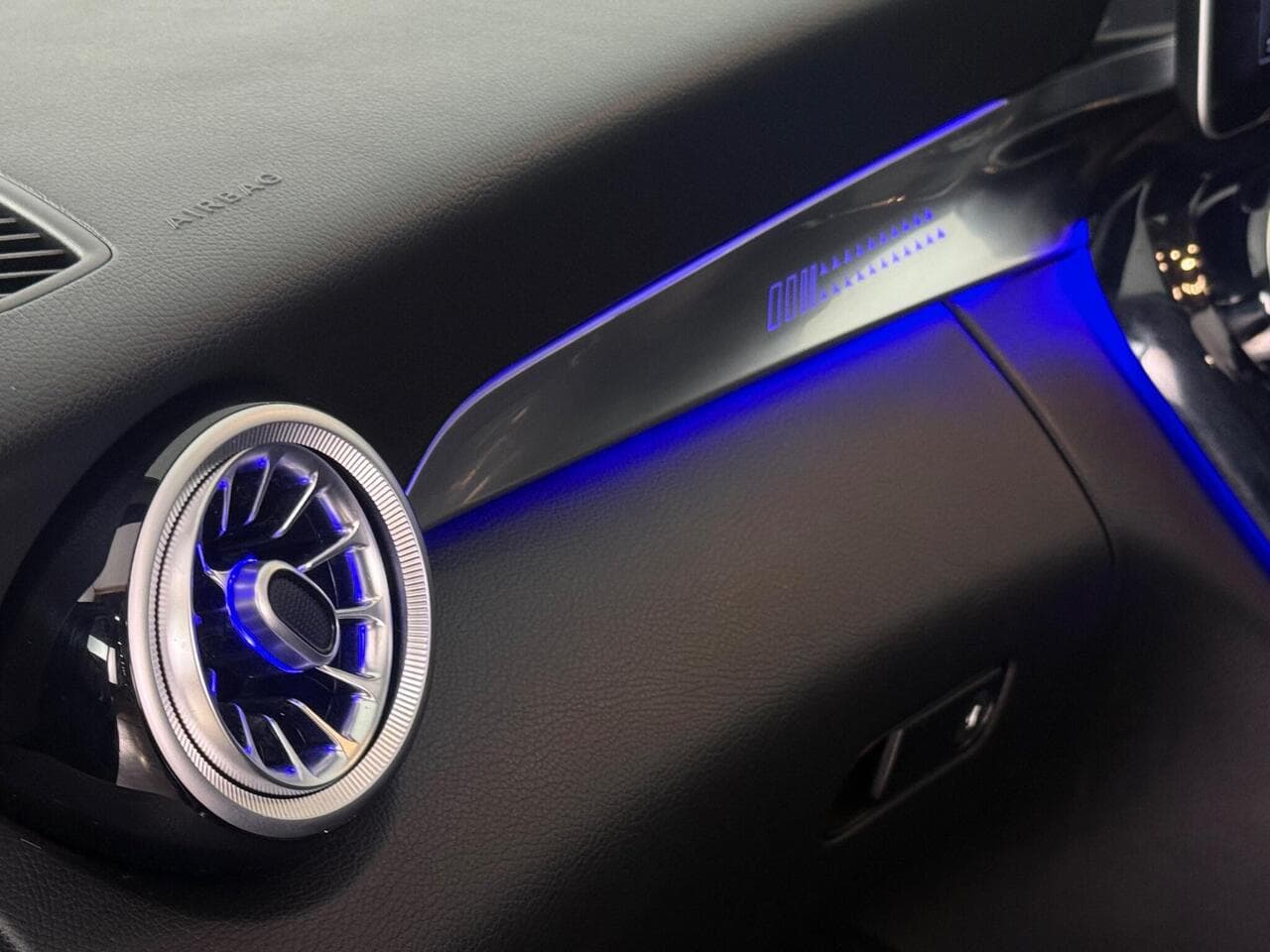Mercedes-Benz C Class thumbnail Inconclusive