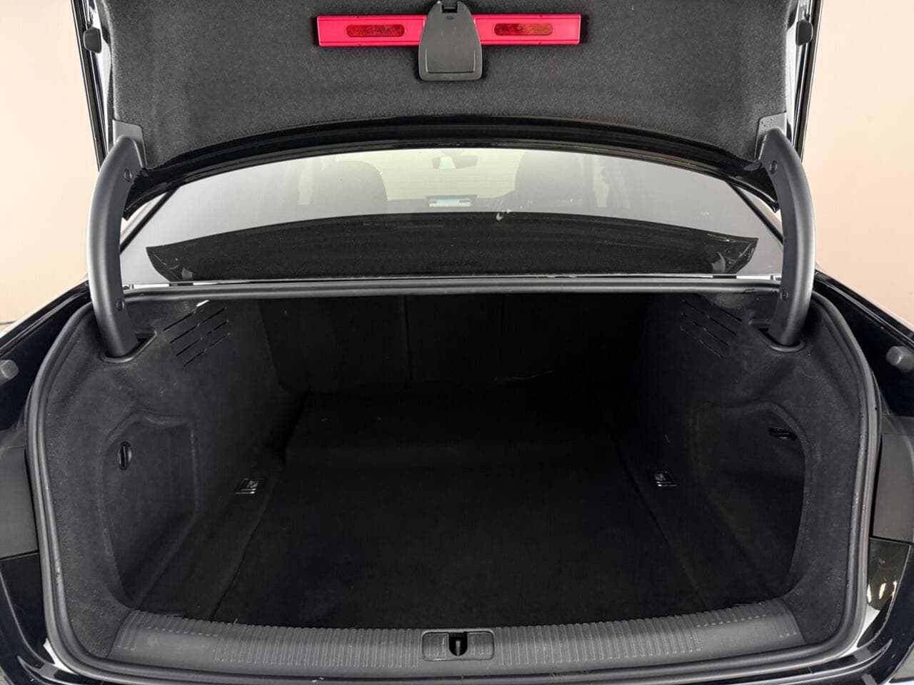Audi A4 thumbnail Boot
