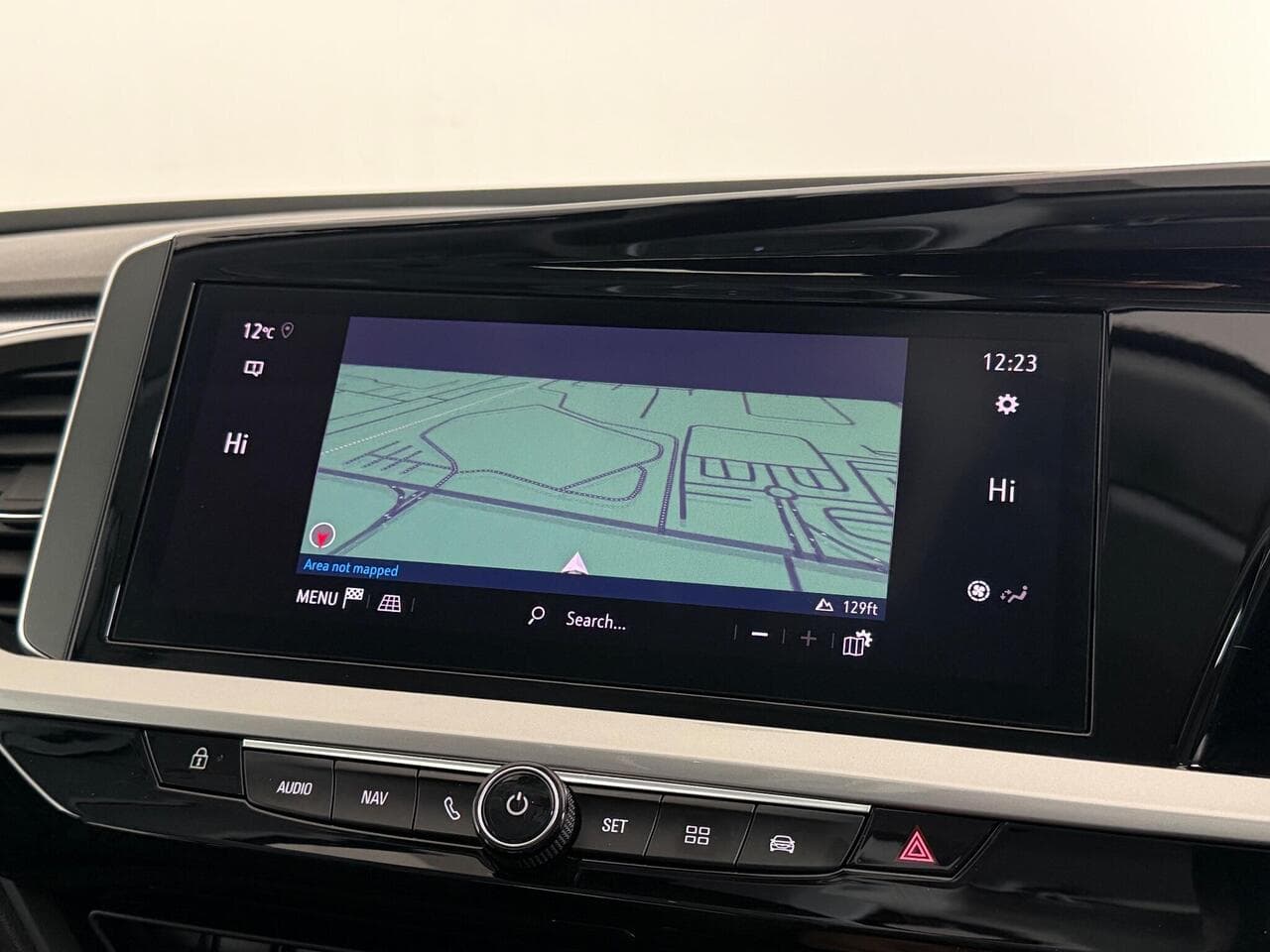 Vauxhall Grandland thumbnail Infotainment System