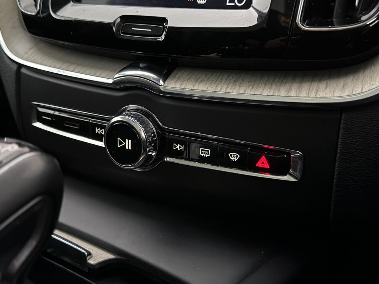 Volvo XC60 thumbnail Inconclusive