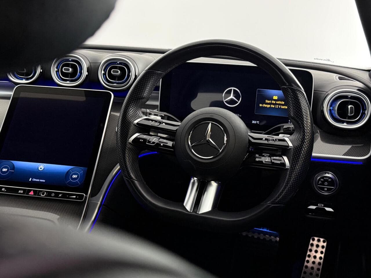 Mercedes-Benz C Class thumbnail Steering Wheel