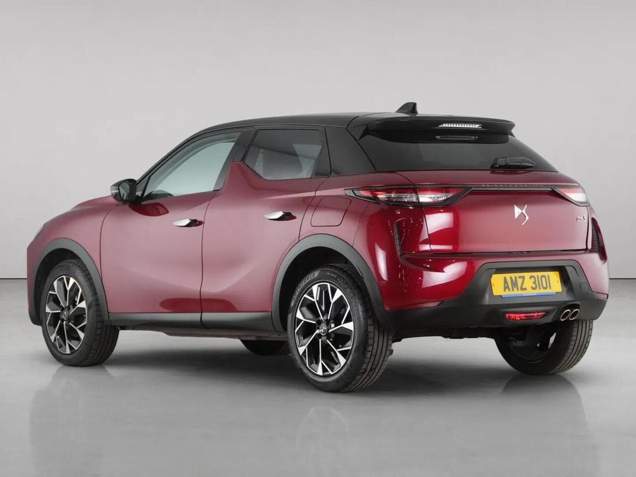 DS AUTOMOBILES DS 3 thumbnail Rear Left
