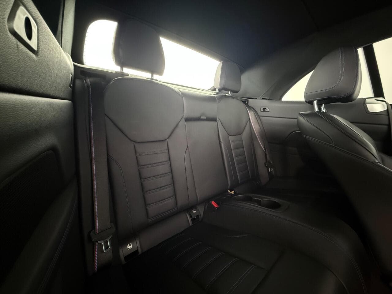 BMW 4 Series thumbnail Seats Rear