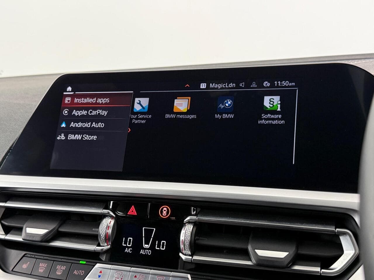 BMW 3 Series thumbnail Infotainment System