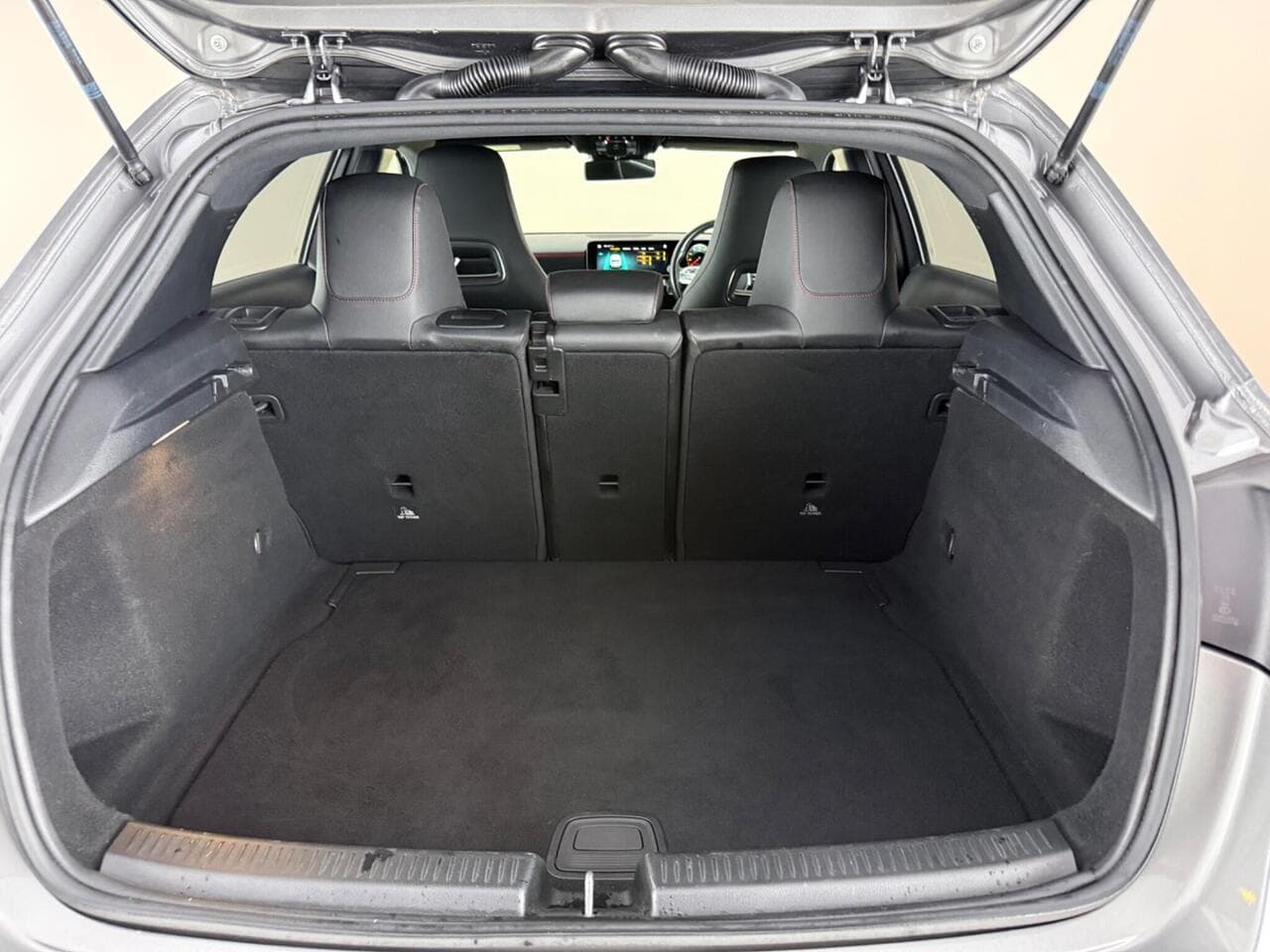Mercedes-Benz A Class thumbnail Boot