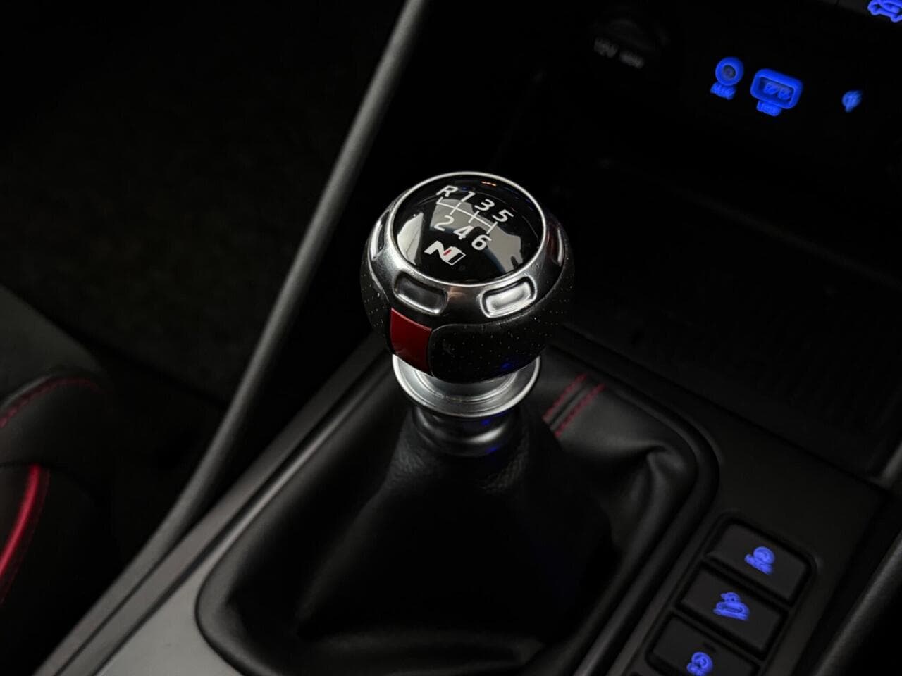 Hyundai TUCSON thumbnail Interior Front