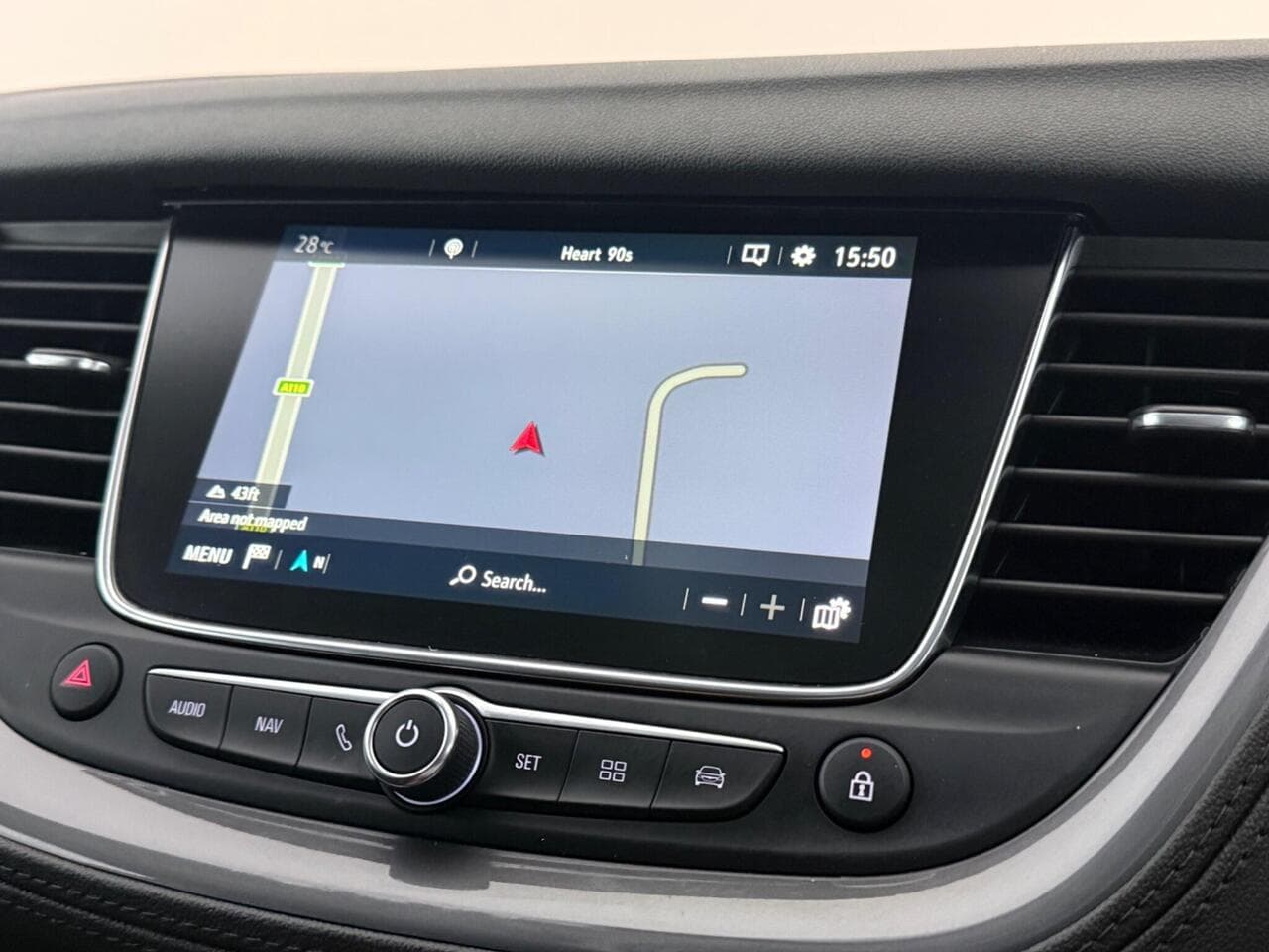 Vauxhall Grandland X thumbnail Infotainment System
