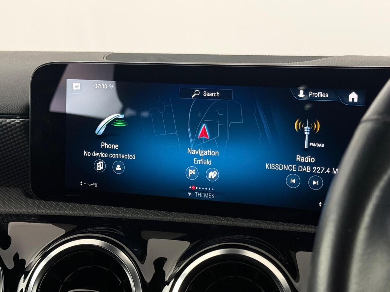 Mercedes-Benz A Class thumbnail Infotainment System