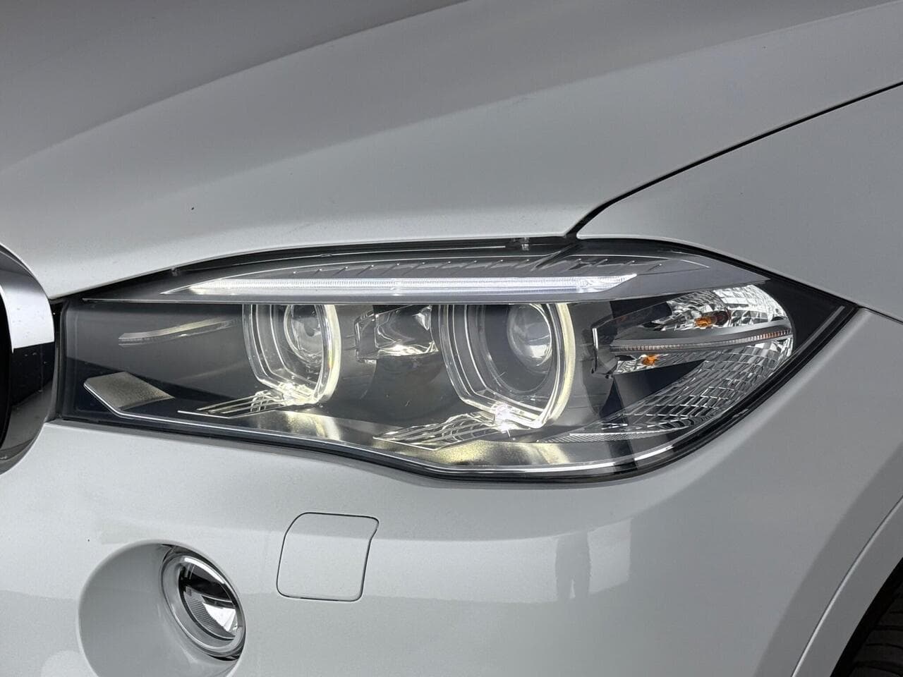 BMW X6 thumbnail Lights Front