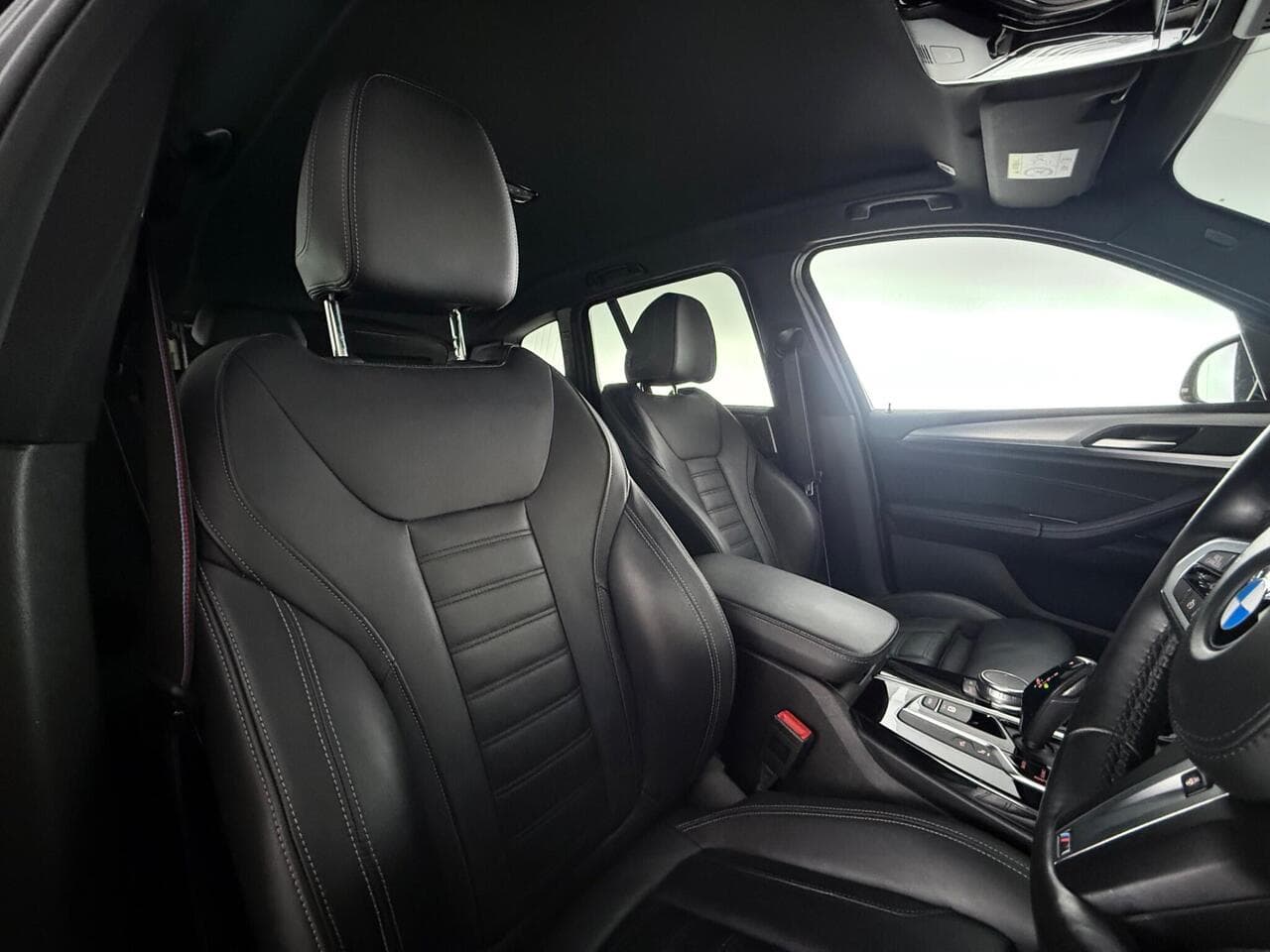 BMW X3 thumbnail Seat Driver